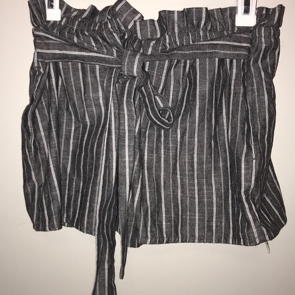 High Waisted Elastic Shorts with Tie at a Front